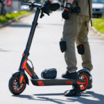 Comment optimiser la vitesse de votre trottinette électrique : astuces et conseils pour la débrider en toute sécurité
