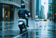 Trottinette électrique sous la pluie : conseils pratiques pour une conduite sûre et sans tracas
