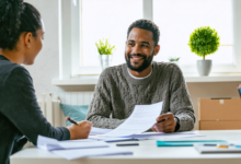 Comment effacer une dette de loyer HLM et prévenir une expulsion : guide pratique et solutions efficaces